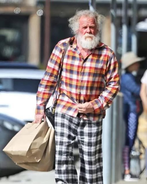 The actor is 83 years old and unrecognizable now